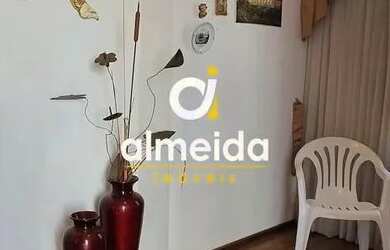 Imagem 2: Casa 4 dormitórios à venda Centro Santa Maria/RS