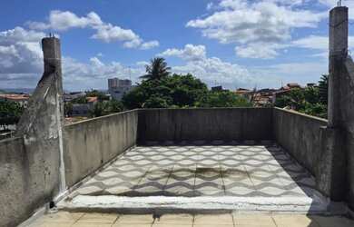 Imagem 8: Vendo ou troco prédio de quatro andares