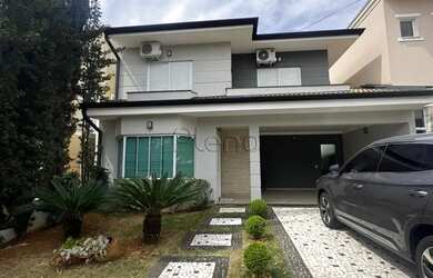 Imagem: A casa em condomínio possui 3 Dormitórios, 5 Banheiros, 4