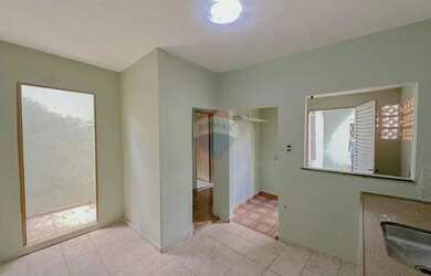 Imagem: A casa possui 2 Dormitórios, 1 Banheiro e 58m² de Área e