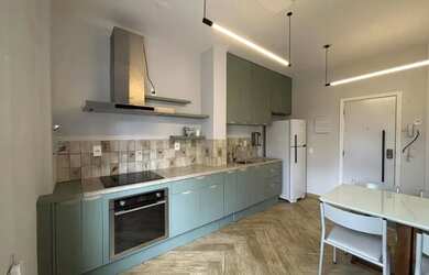 Imagem: O apartamento possui 1 Dormitório, 1 Banheiro, 60m² de Área