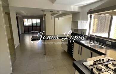 Imagem: O apartamento possui 3 Dormitórios, 3 Banheiros, 2 Vagas na