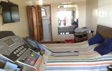 Imagem 2: Jardim Guanabara, casa com piscina em localização nobre