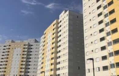 Imagem: O apartamento possui 3 Dormitórios, 1 Banheiro, 2 Vagas na