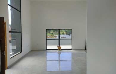 Imagem: A casa em condomínio possui 3 Dormitórios, 4 Banheiros, 2