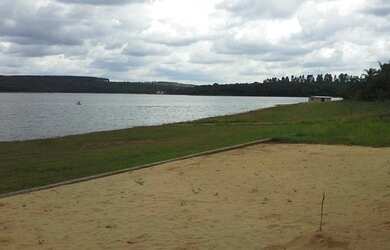 Imagem: O terreno possui 1.065m² de Área e está localizado em Cláudio