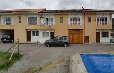 Imagem: A casa em condomínio possui 3 Dormitórios, 2 Banheiros, 2