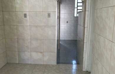 Imagem: A casa possui 3 Dormitórios, 1 Banheiro, 100m² de Área e