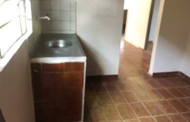 Imagem 1: Casa de aluguel. 2 Vagas na garageme2 Dormitórios