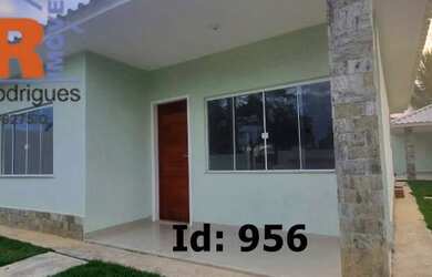 Imagem: A casa possui 3 Dormitórios, 5 Banheiros e 250m² de Área