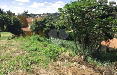 Imagem: O terreno possui 1.043m² de Área e está localizado em Chácara