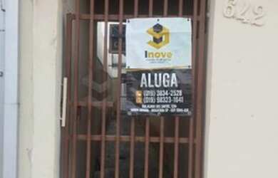 Imagem: A casa possui 1 Dormitório, 1 Banheiro, 35m² de Área e está