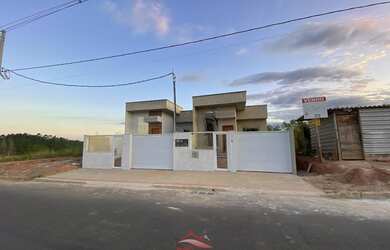 Imagem: A casa possui 2 Dormitórios, 2 Banheiros, 156m² de Área e