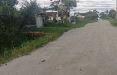 Imagem: O terreno está localizado em Guaratuba, PR à venda por R$35.000