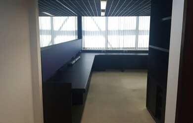 Imagem: O depósito possui 1 Vaga na garagem, 40m² de Área e está