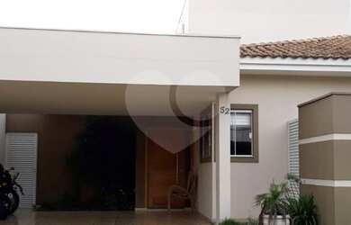 Imagem 1: Excelente casa no Condomínio Village Damha I