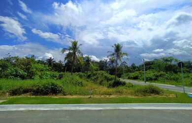 Imagem: O terreno possui 310m² de Área, Imóvel novo e está localizado