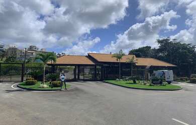 Imagem: O terreno possui 384m² de Área e está localizado em Alphaville