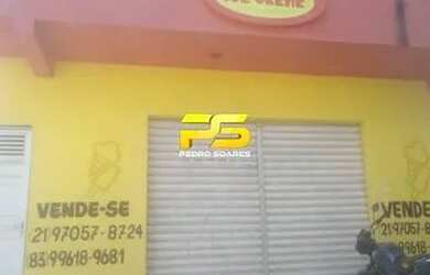 Imagem: A casa possui 2 Dormitórios, 2 Banheiros, 1 Vaga na garagem