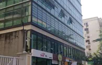 Imagem: O apartamento possui 1 Banheiro, 1 Vaga na garagem, 25m² de