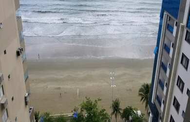 Imagem: O apartamento possui 4 Dormitórios, 4 Banheiros, 2 Vagas na