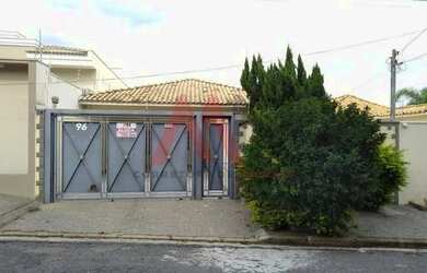 Imagem: A casa para alugar possui 3 Dormitórios, 3 Banheiros, 4 Vagas