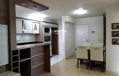 Imagem: O apartamento possui 2 Dormitórios, 1 Banheiro, 2 Vagas na