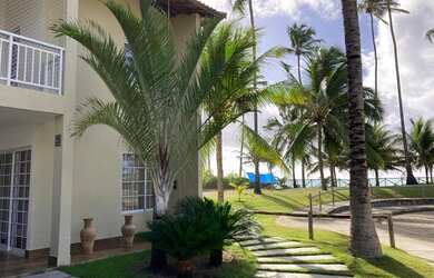 Imagem: A casa possui 4 Dormitórios, 4 Banheiros, 2 Vagas na garagem