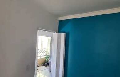 Imagem: O apartamento possui 2 Dormitórios, 1 Banheiro, 1 Vaga na garagem