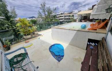 Imagem: O apartamento na cobertura possui 3 Dormitórios, 4 Banheiros