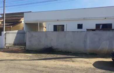 Imagem: A casa está localizado em União da Vitória, PR à venda por