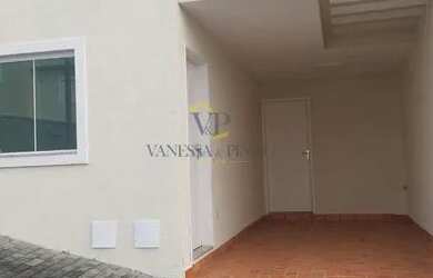 Imagem: A casa possui 3 Dormitórios, 3 Banheiros, 2 Vagas na garagem