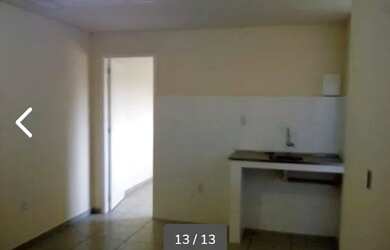 Imagem: A casa possui 1 Dormitório, 1 Banheiro e está localizado