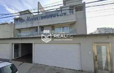Imagem: A casa possui 2 Dormitórios, 1 Banheiro e 178m² de Área e