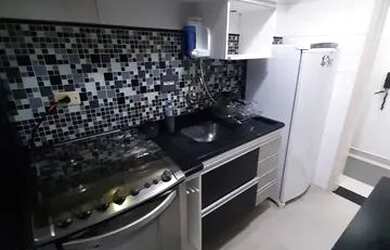 Imagem: O apartamento possui 2 Dormitórios, 1 Banheiro, 2 Vagas na