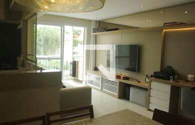 Imagem: A casa em condomínio possui 3 Dormitórios, 3 Banheiros, 2