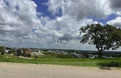 Imagem: O terreno à venda possui 707m² de Área e está localizado