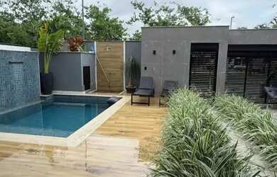 Imagem 7: Imóvel para aluguel possui 250 metros quadrados com 5 quartos