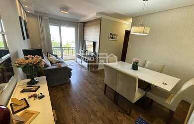 Imagem: O apartamento possui 3 Dormitórios, 1 Banheiro, 1 Vaga na garagem