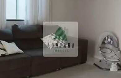 Imagem: A casa possui 3 Dormitórios, 2 Banheiros, 2 Vagas na garagem