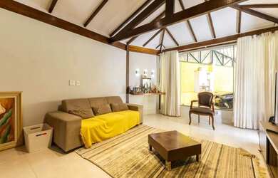 Imagem 4: Residencial Recanto dos Pássaros SHA Conj. 05 4 Quartos 8 Vagas