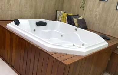 Imagem: A casa em condomínio possui 3 Dormitórios, 2 Banheiros, 3