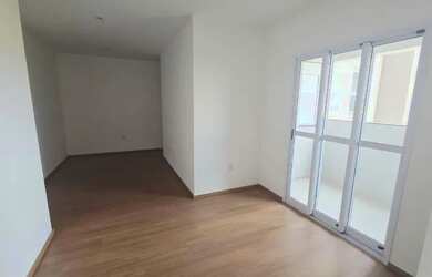 Imagem: O apartamento possui 2 Dormitórios, 2 Banheiros, 2 Vagas na