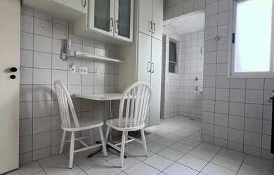 Imagem: O apartamento possui 3 Dormitórios, 3 Banheiros, 2 Vagas na