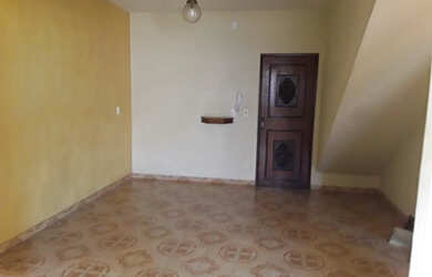 Imagem 12: Casa semi-mobiliada com cobertura e churrasqueira na Av. Olegário Maciel,...