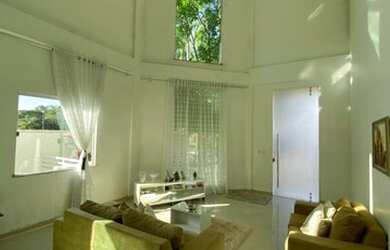 Imagem: A casa em condomínio possui 4 Dormitórios, 5 Banheiros, 5