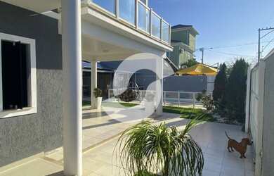 Imagem 2: Magnifica casa de alto padrão localizado em bairro nobre de Itaipuaçu...