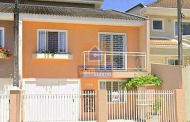 Imagem: A casa possui 3 Dormitórios, 1 Banheiro, 1 Vaga na garagem