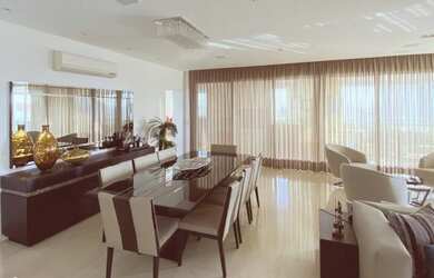 Imagem: O apartamento possui 3 Dormitórios, 3 Banheiros, 5 Vagas na