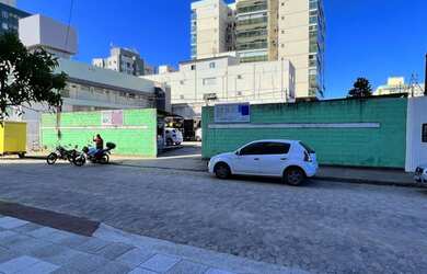 Imagem: O terreno está localizado em Jardim Limoeiro, Serra à venda